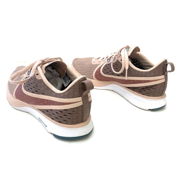 Nike Women’s Zoom Strike 2 Low Running Trainer - Picture 6 of 14